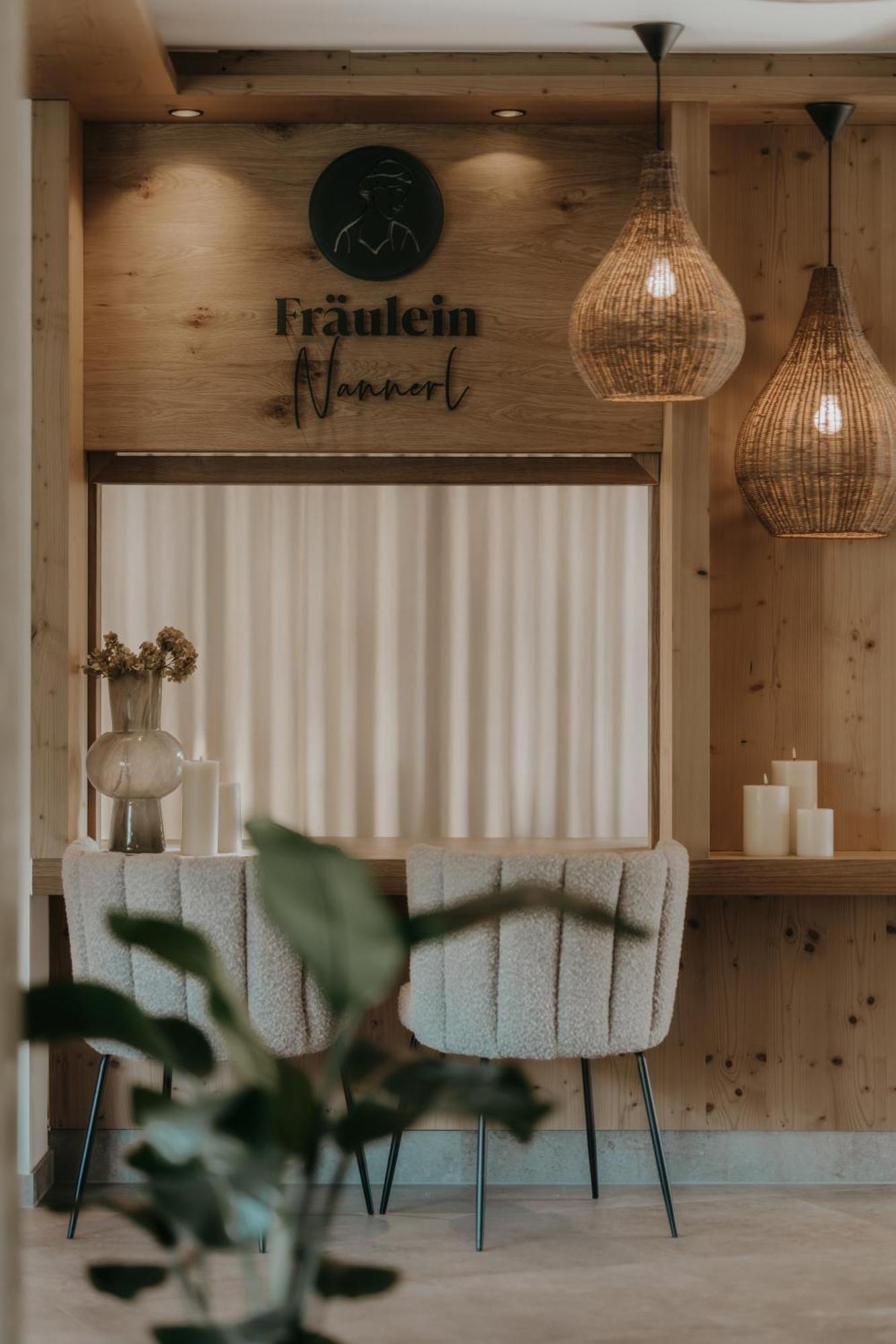 Fraeulein Nannerl - Boutique Mit Saunahaus *